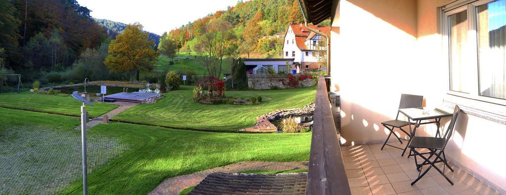 Hotel Christel Heimbuchenthal Exterior photo